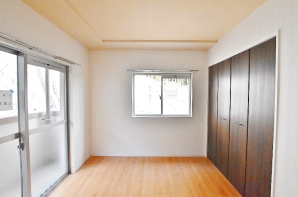 サンビル守恒   ベッドルーム