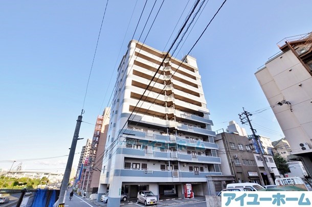 ニューシャトル八幡 705号室 外観
