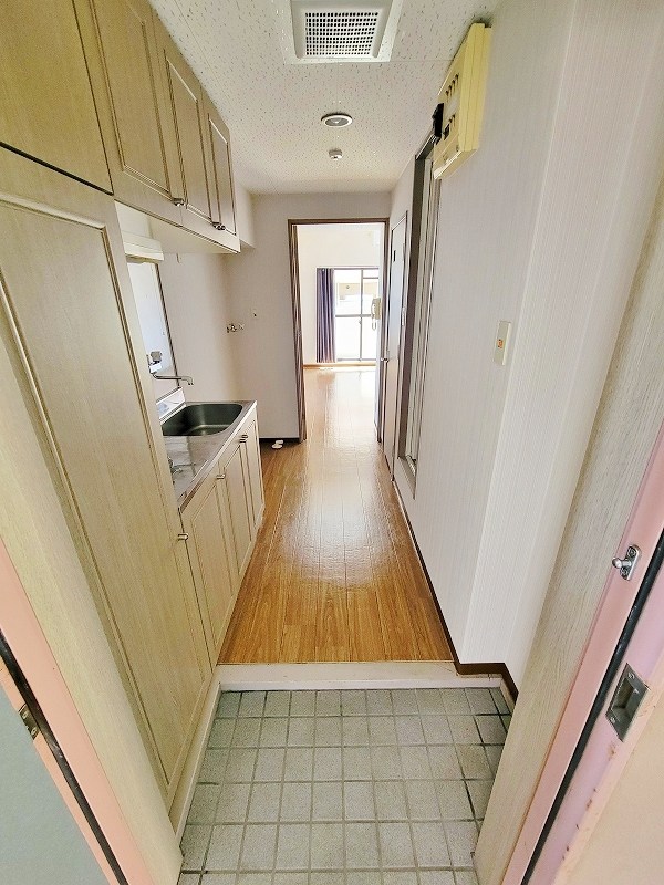 トーケン設計戸畑駅前Ⅱ 玄関