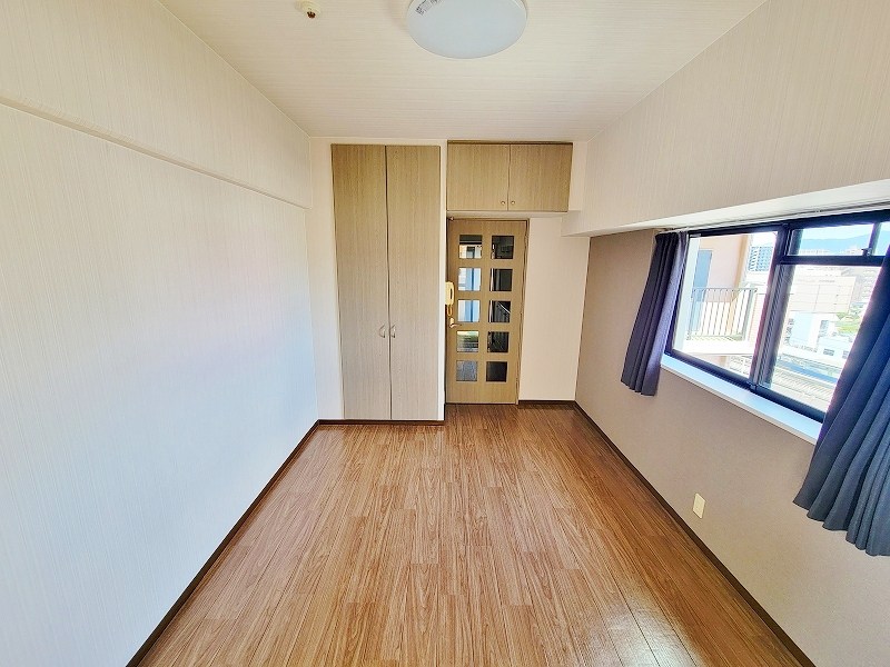 トーケン設計戸畑駅前Ⅱ リビング