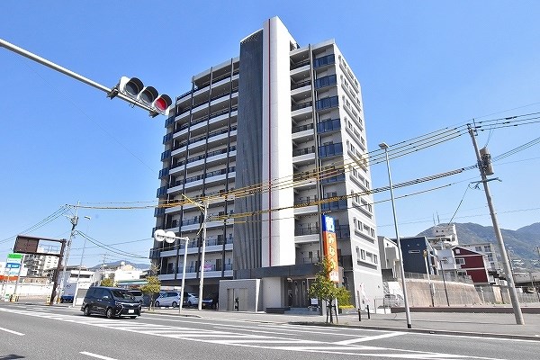 グレース上富野 1001号室 外観