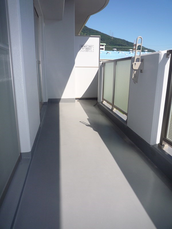 ミラドールＦ   ベランダ