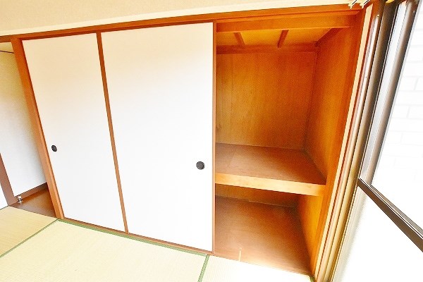 ベルガ足立 収納