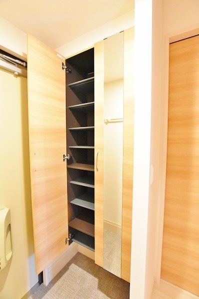 Appearance　jono(アピアランス城野) 玄関