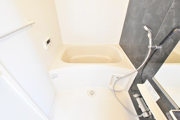 ピラーズ石田 風呂画像