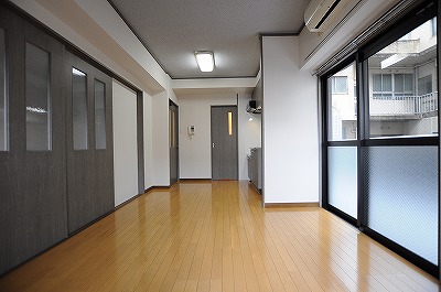 ロイヤルセンターＢＬＤ その他9