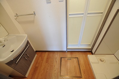 ロイヤルセンターＢＬＤ その他16