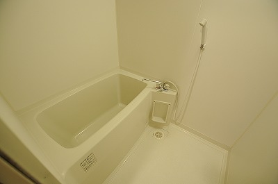 ロイヤルセンターＢＬＤ 風呂画像