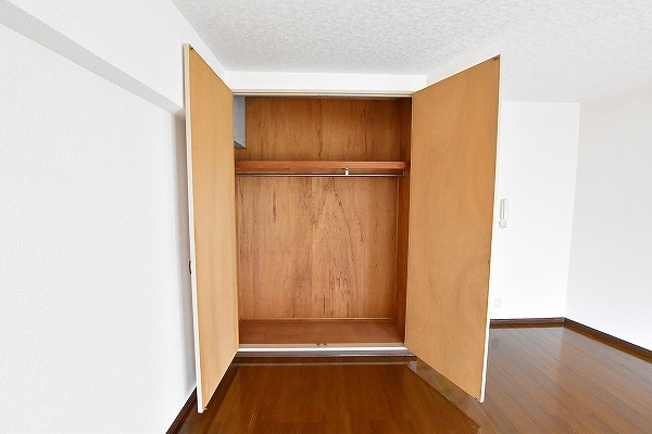 ルネッサンスＴＯＥＩもりつね 収納