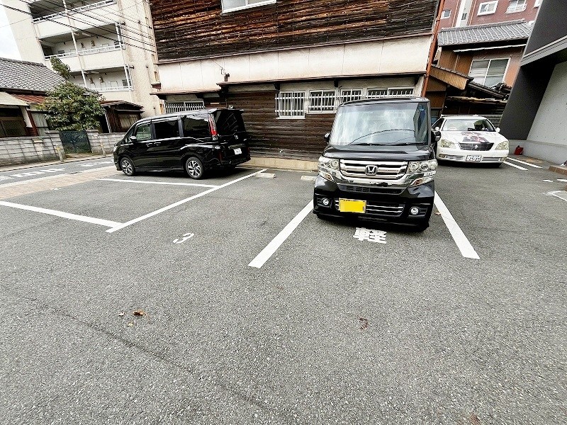 TENOU BLD（テンオウビルド） 駐車場