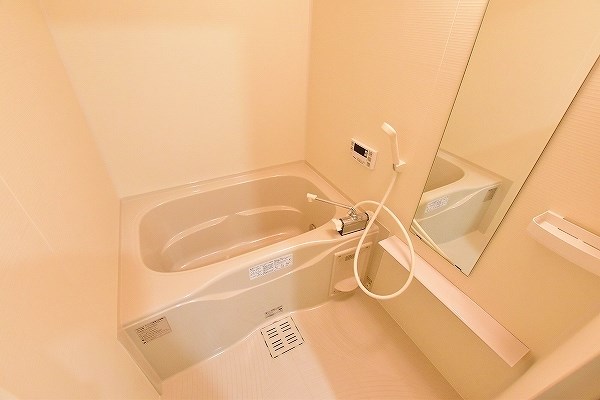 ZEGUNA（ゼグナ） 風呂画像