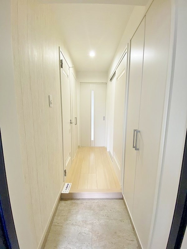 Ｅｒｄｅ三萩野（エルデ三萩野） 玄関