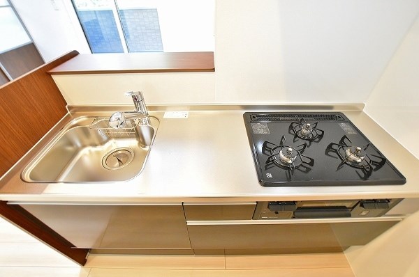 Ｃｌａｉｒｅ　Ｃｏｕｒｔ(クレアコート) キッチン