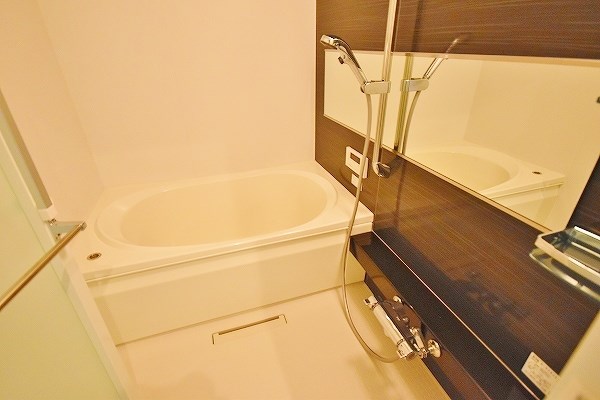 シャーメゾン南丘 風呂画像