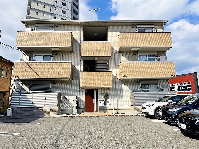 グランメゾン城野   305号室 外観