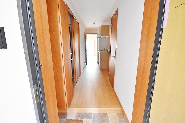 Ｓｕｎｆｌｏｗｅｒ(サンフラワー) 玄関