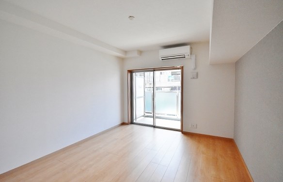 Ｓｕｎｆｌｏｗｅｒ(サンフラワー) リビング