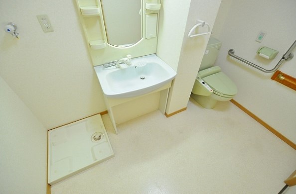 グローリー足立 その他1