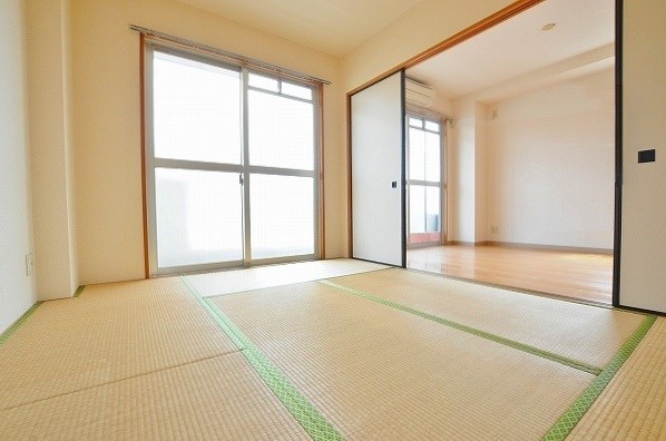 グローリー足立 ベッドルーム