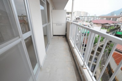 グローリー足立 ベランダ