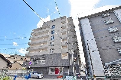 ルーブル黄金 702号室 外観