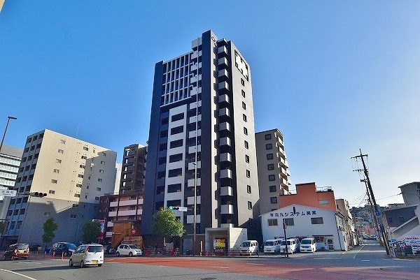 スマート到津 403号室 外観