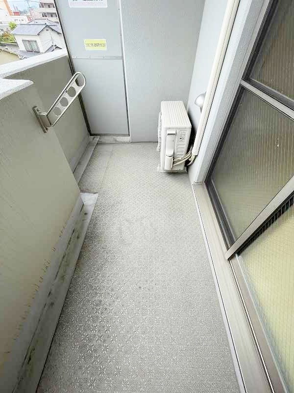 ベーシックグローブ ベランダ