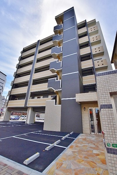 ウイングス三郎丸 305号室 外観