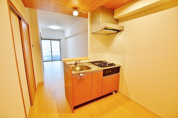 ウイングス三郎丸 キッチン