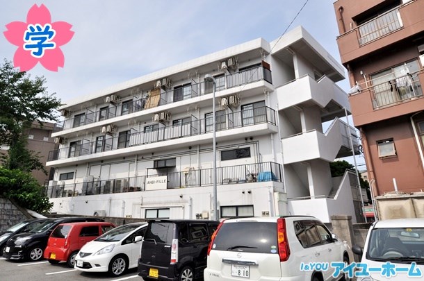【学生★必見】エルパラシオ college号室 外観
