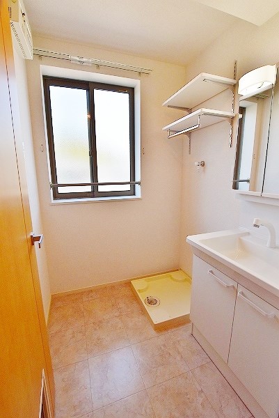 ヴィラルーチェ　Ａ棟    その他17