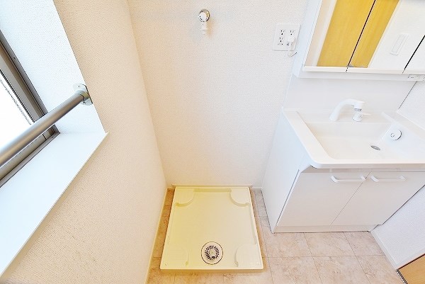 ヴィラルーチェ　Ａ棟    その他18