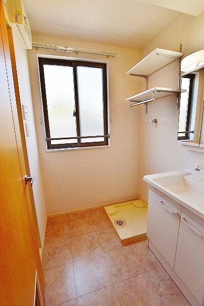 ヴィラルーチェ　Ａ棟  その他16