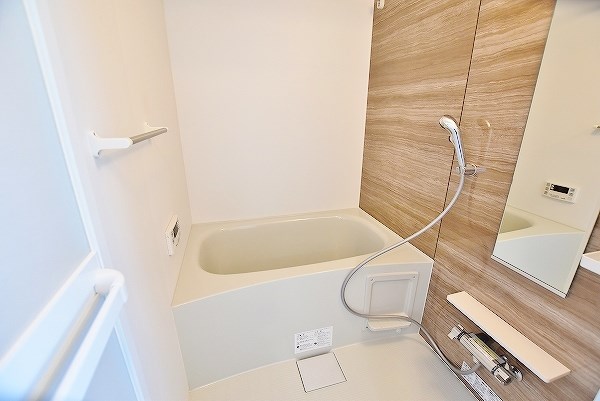 ヴィラルーチェ　Ａ棟  風呂画像