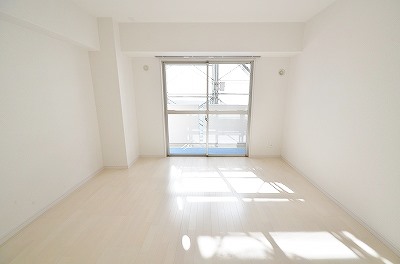 サンルーヴル ベッドルーム