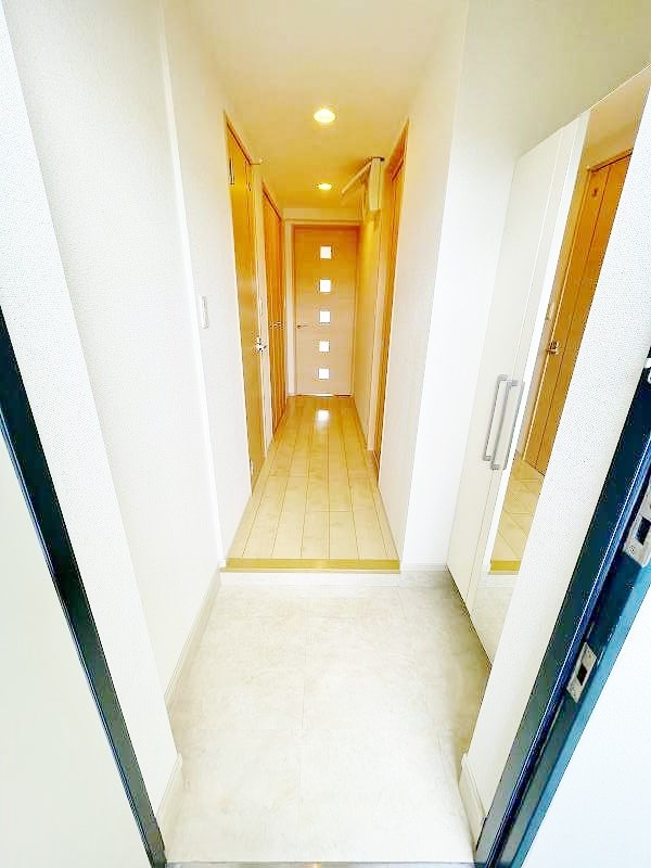 ベーシックグローブ  玄関