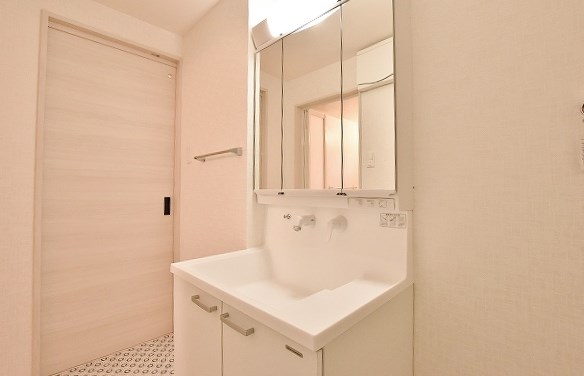 Studie TOBIHATA (スタディ飛幡)  その他12