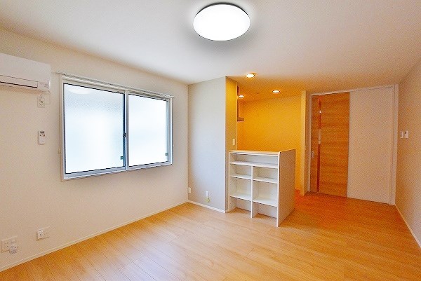 ルーブル下富野 リビング