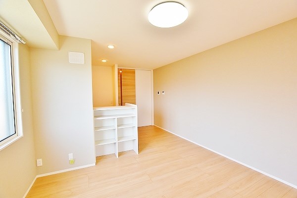 ルーブル下富野 リビング