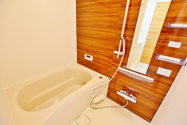 Ｇｒａｎｄ　ｓｏｌｅｉｌ　小倉北(グランドソレイユ小倉北） 風呂画像