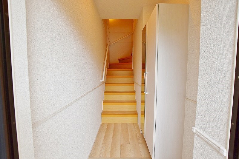 リヴァーサ・ヒル その他8