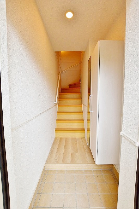 リヴァーサ・ヒル その他9