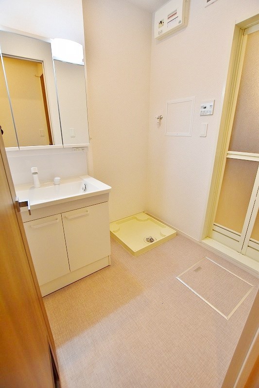 リヴァーサ・ヒル その他13