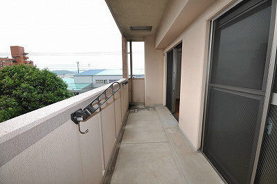 マリアージュ小森江 ベランダ