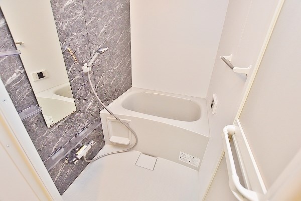 Mｅｒｖｅｉｌｌｅ・三萩野（メルヴェーユ三萩野） 風呂画像