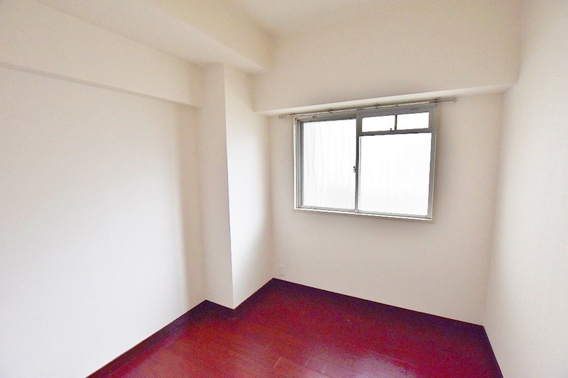 第８岡部ビル ベッドルーム