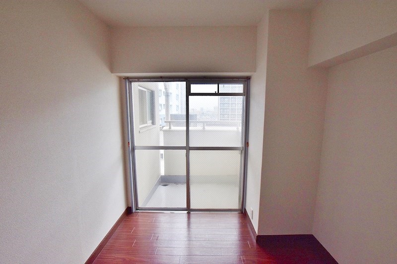 第８岡部ビル ベッドルーム