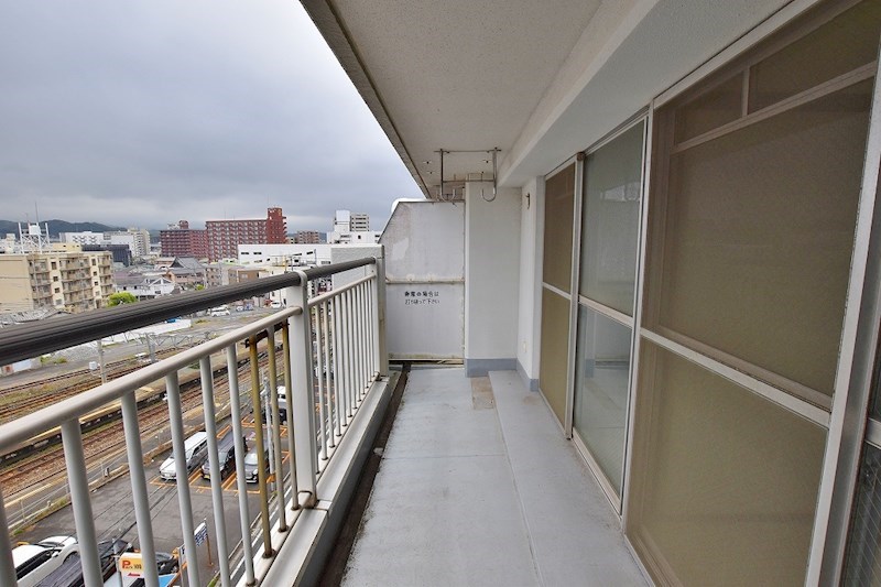 第８岡部ビル ベランダ