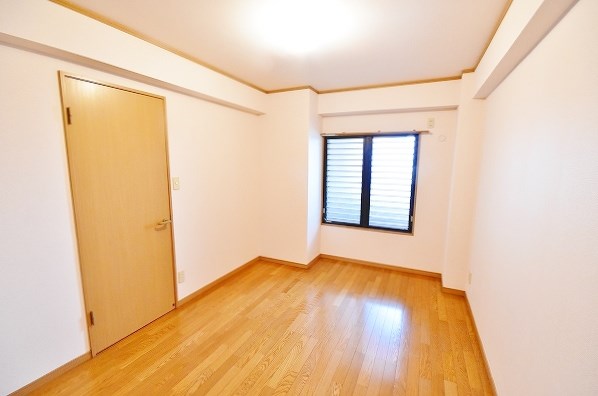 デア  クエール ベッドルーム