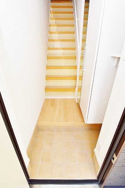 Ｓｔ．Ｈｅａｒｔ小倉（セイントハート小倉）Ｓ棟 玄関